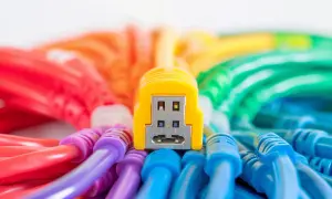Kolory RJ45: dlaczego są tak ważne? Poradnik dla początkujących