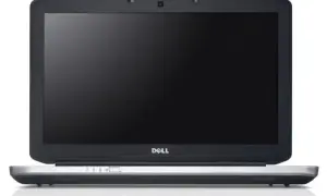 Dell E5530: Czy on jest nadal taki warty zakupu? Oceniamy po latach