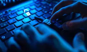 Co to jest Facebook Hacker Pro? - Wyjaśnienie narzędzia