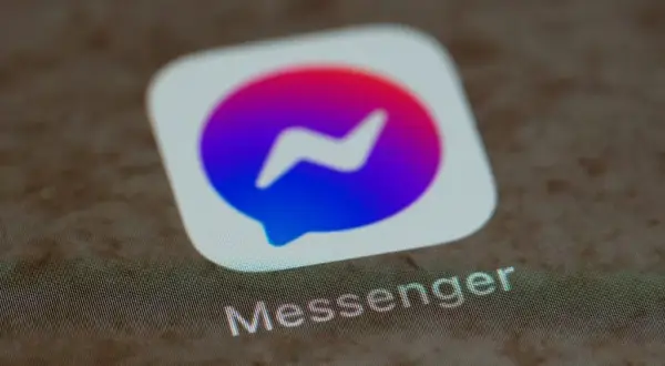 Jak szybko pobrać dźwięk z Messengera bez straty jakości